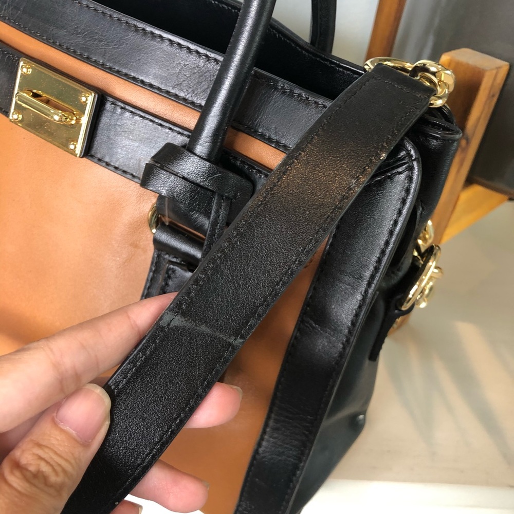 Michael Kors SATCHEL - Picture 4 of 11